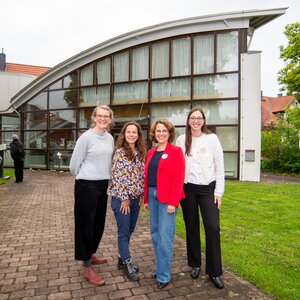 Die vier Personen vom Projektteam, die den Markt der M&ouml;glichkeiten organisieren.